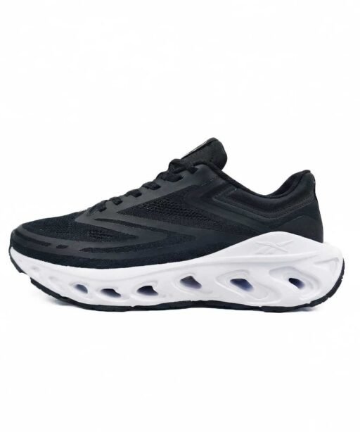 Reebok Zig Kinetica Edge – Brown sneakers at EG KICKS Egypt