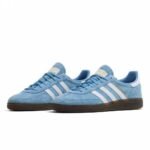 Spezial “blue” - كوتشي من EG KICKS
