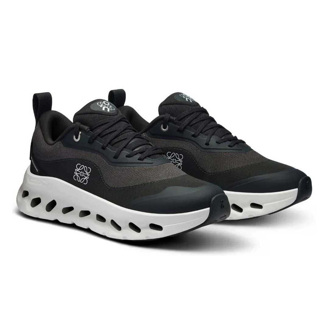 q42.jpg On Running x LOEWE Cloudtilt 2.0 Black White - كوتشي من EG KICKS